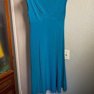 EUC Size 10 Medium/Large Blue Dress Slinky Material